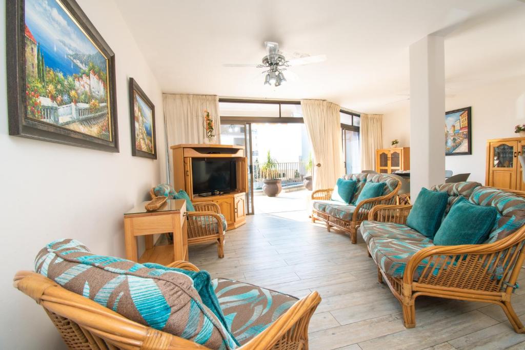 201 Terra Mare - by Stay in Umhlanga, Durban