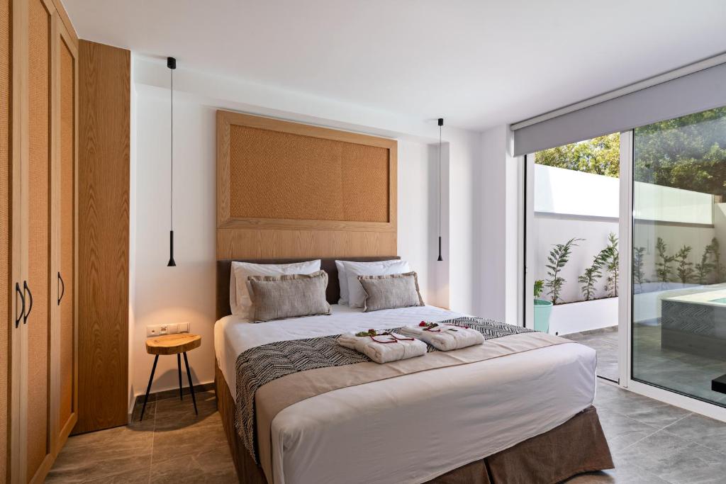 Delfina Boutique Hotel — Hotel rooms in Georgioupolis