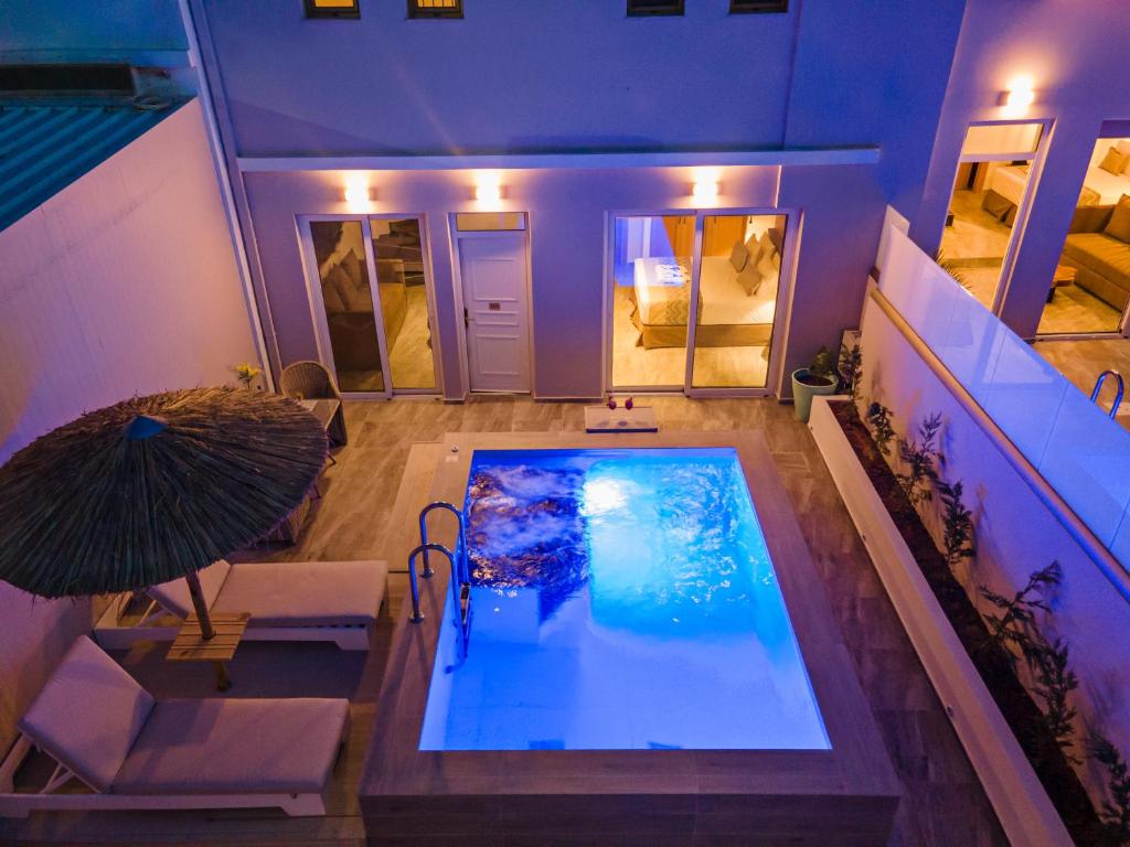 Delfina Boutique Hotel — Swimming pool in Georgioupolis