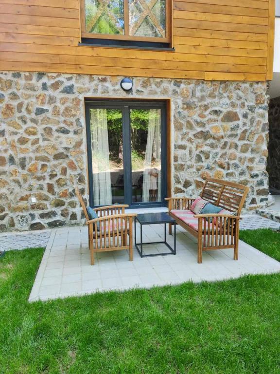 Jelenko, Apartment with a Garden - 5