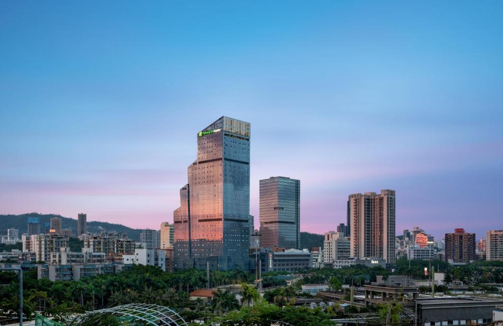Holiday Inn Express Zhuhai Gongbei photo