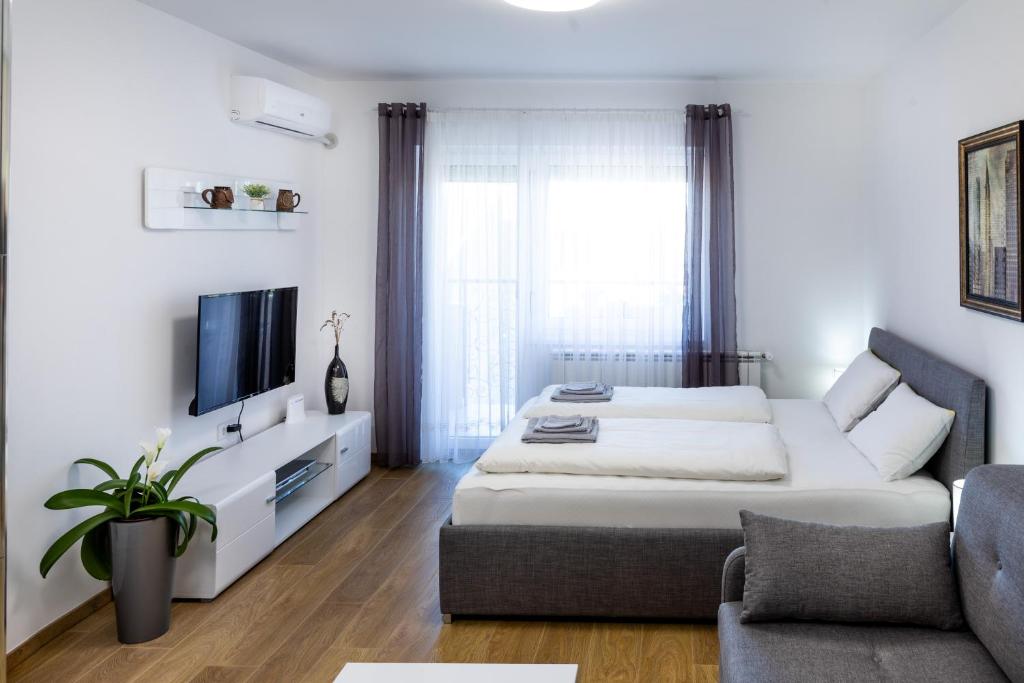 MB Apartment, Subotica