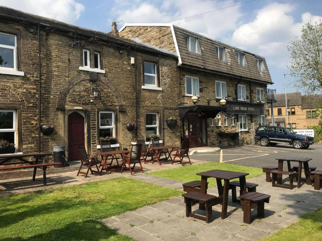 Lanehead Hotel — Hotel in Brighouse