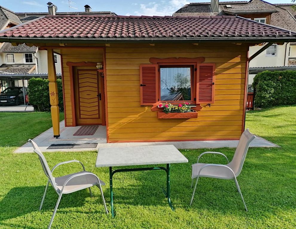 Ferienhaus Mentil - 1