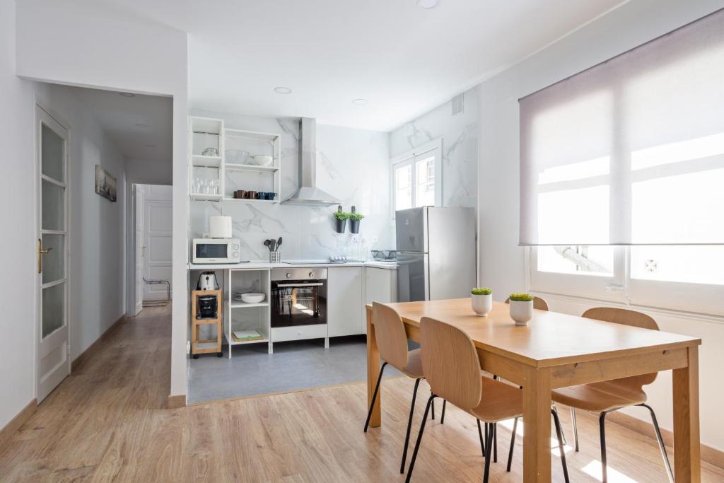 Blau Atic Apartment 전경