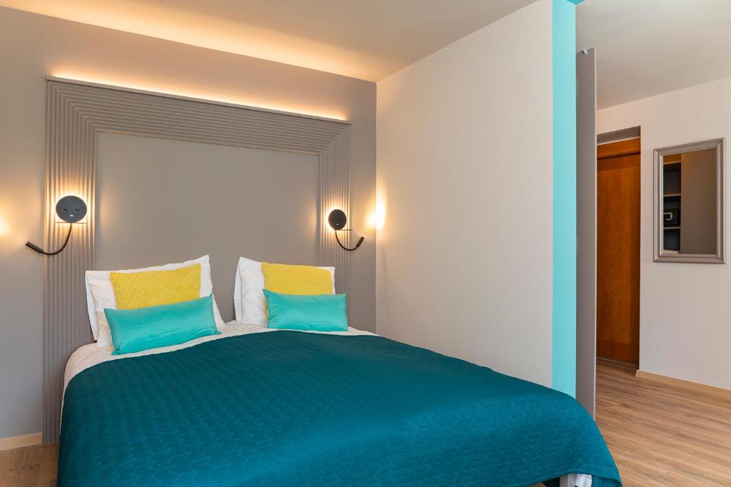 Kurshi Hotel & Spa photo