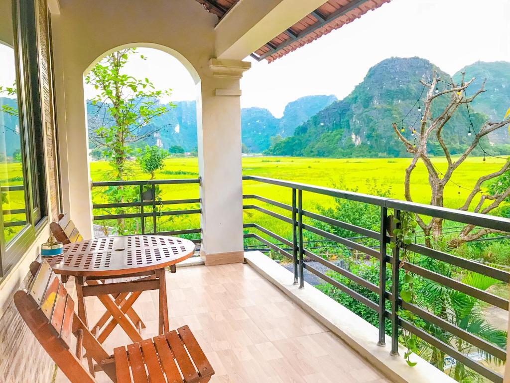 Hang Mua Family Homestay photo