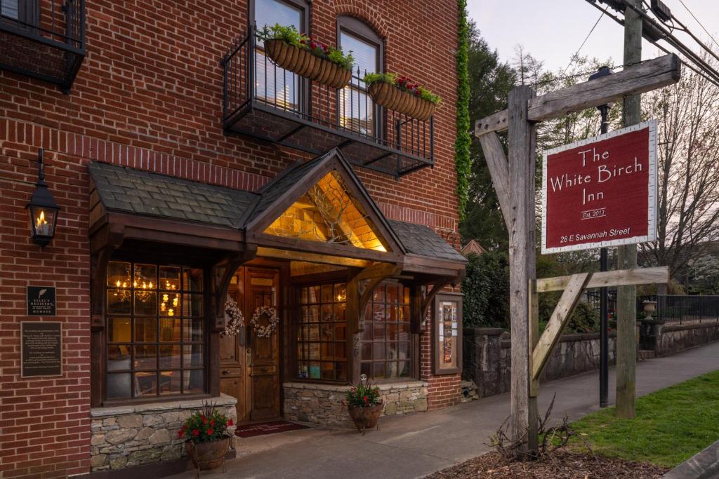 The White Birch Inn — Hotel in Clayton (GA)
