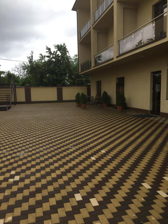 Gold Star Hotel