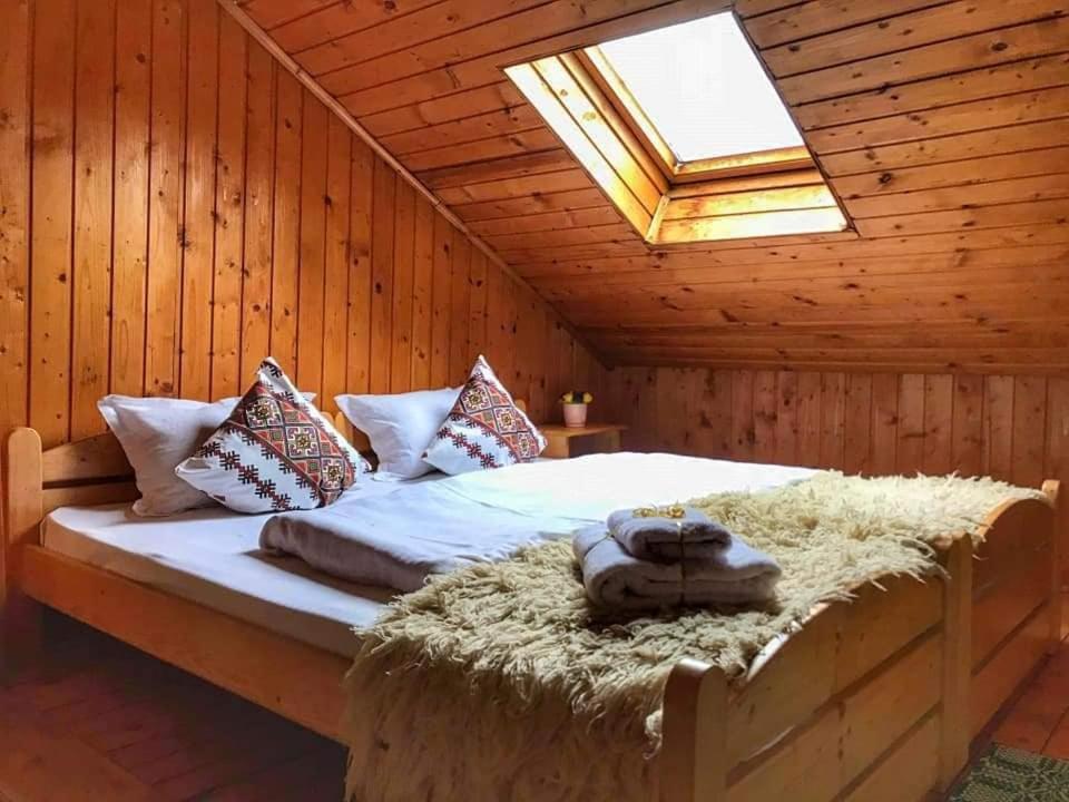 Cabana Sabrina — Hotel in Bran
