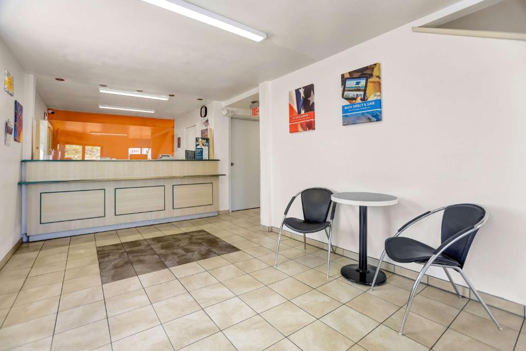 Motel 6-Espanola, NM photo