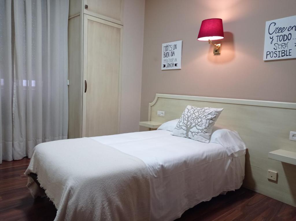 Hotel Los Robles photo