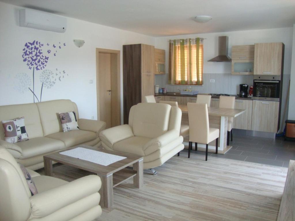 Apartment Cres 4496-1, Cres
