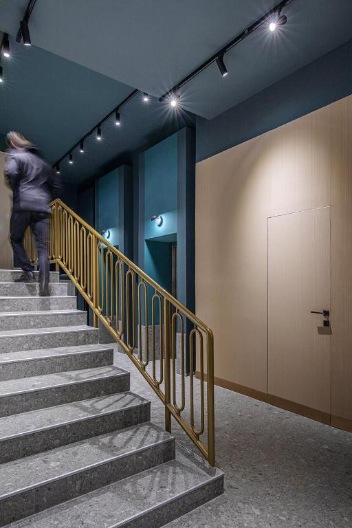 フロント・ロビー