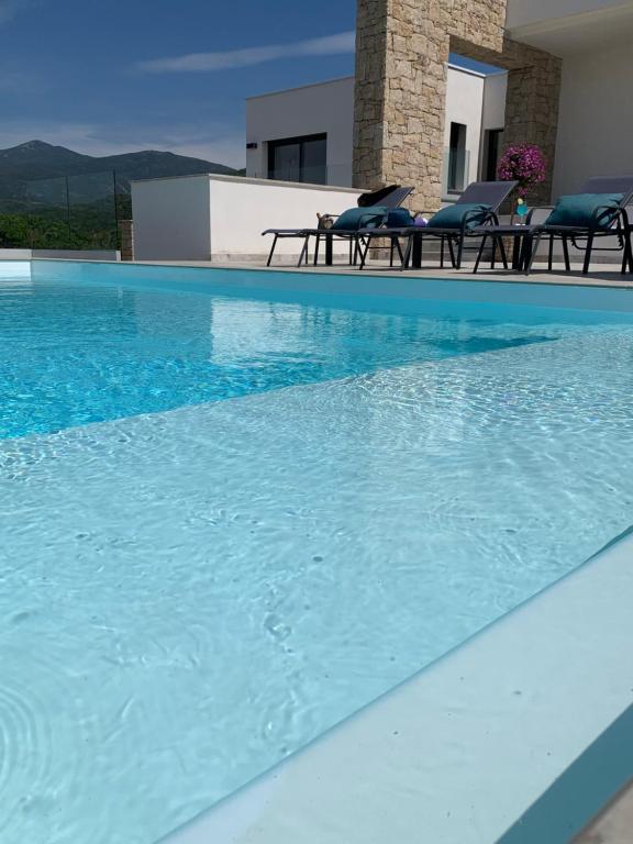 From €59pp - LES VILLAS DU DOMAINE NAPOLEON CORSICA vue mer et piscine ...