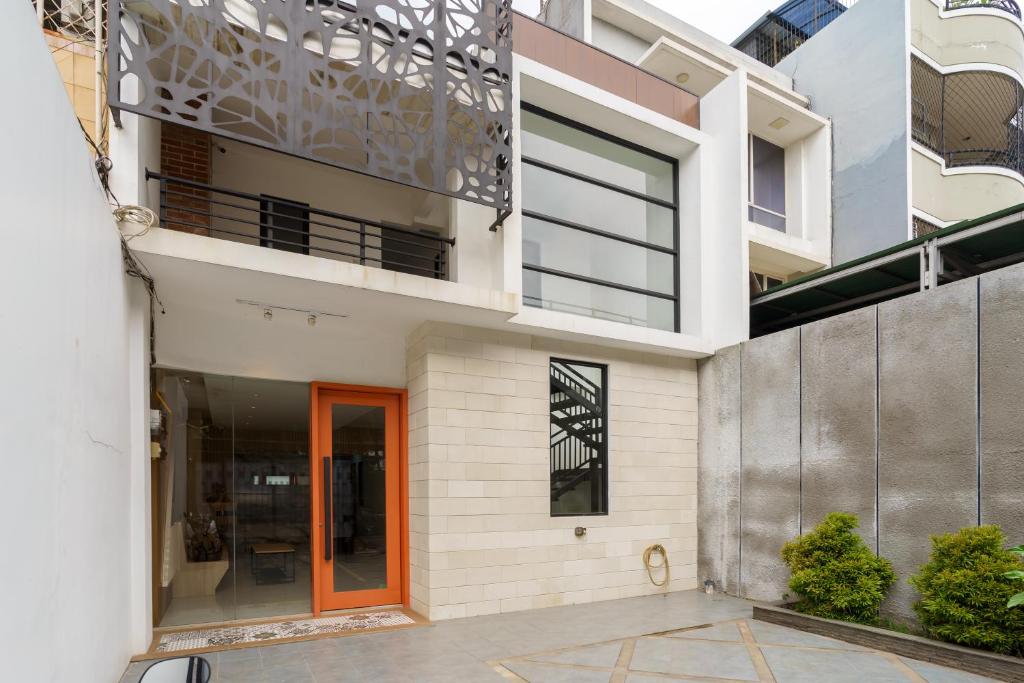 RedDoorz near Seasons City Mall 3 RedDoorz near Seasons City Mall 3