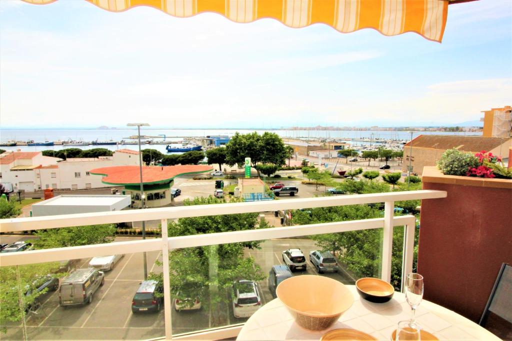 Global Immo 2189 Rocmar 3 3 C, Roses