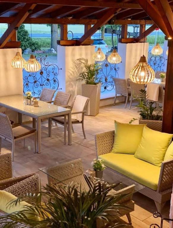 Restaurant, Istvan Parkhotel es Gasztrofarm in Hévíz