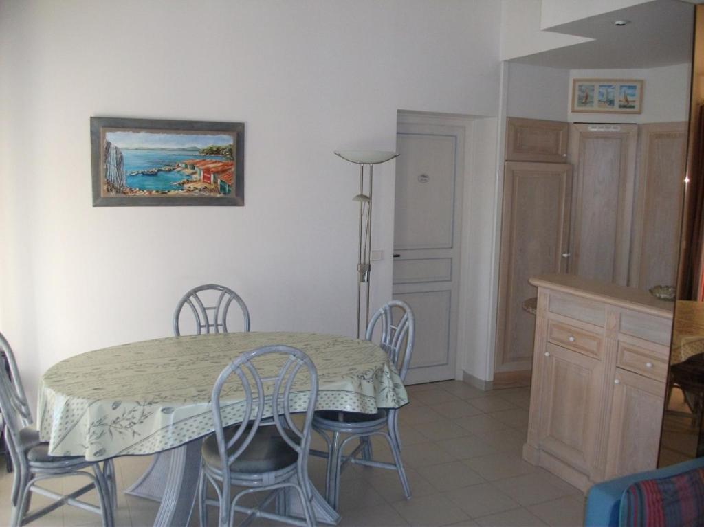 Bel appartement climatisé - Résidence avec piscine - 4