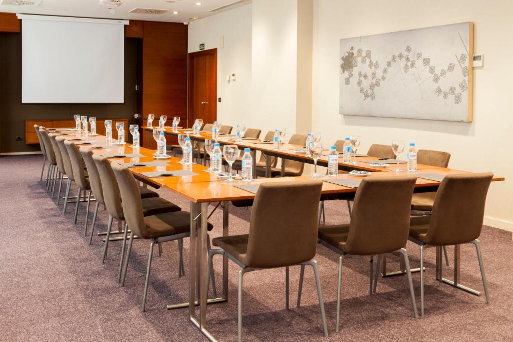 B&B Hotel Ciudad de Lleida photo