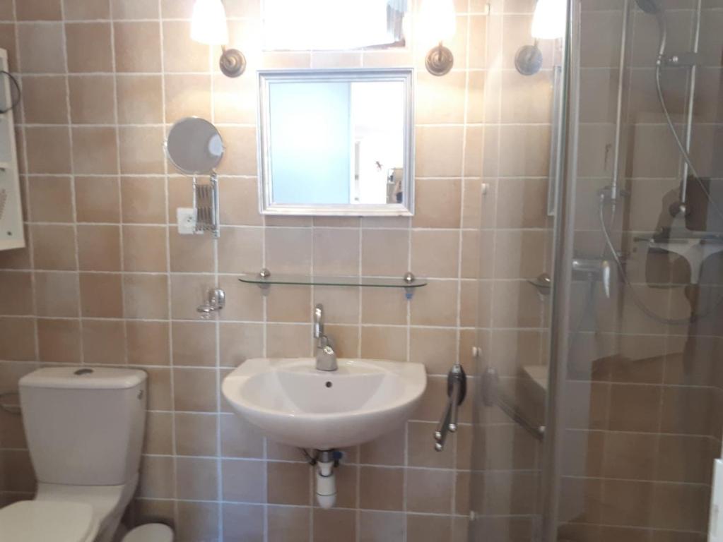 Appartement au coeur du village- Ref12 photo