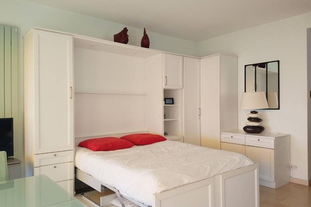 C045-Lovely apartment - private residence over the sea 전경
