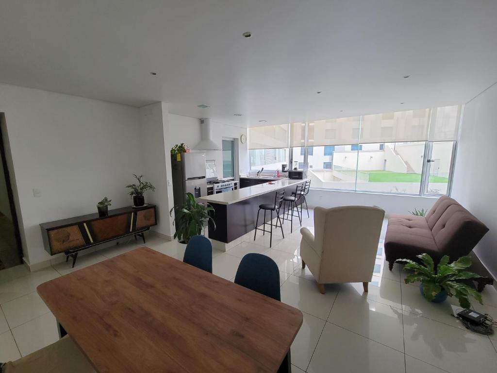 Apartamento de 2 habitaciones junto al WTC - 3