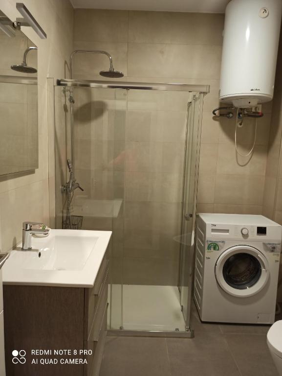 ACOGEDOR APARTAMENTO EN EL CENTRO DE GIJÓN - 5