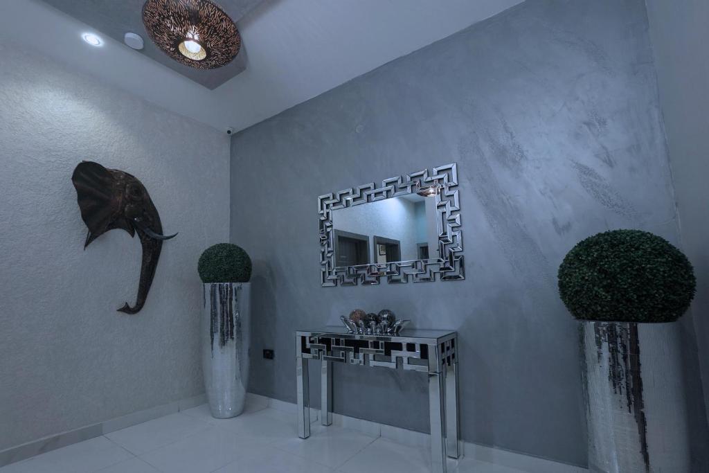 3H Villas Boutique Hotel Lekki Phase 1 photo