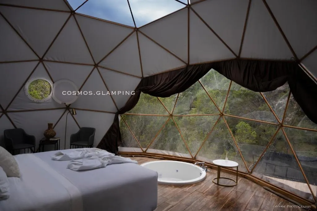 COSMOS GLAMPING ARTEAGA, Hotel in Arteaga