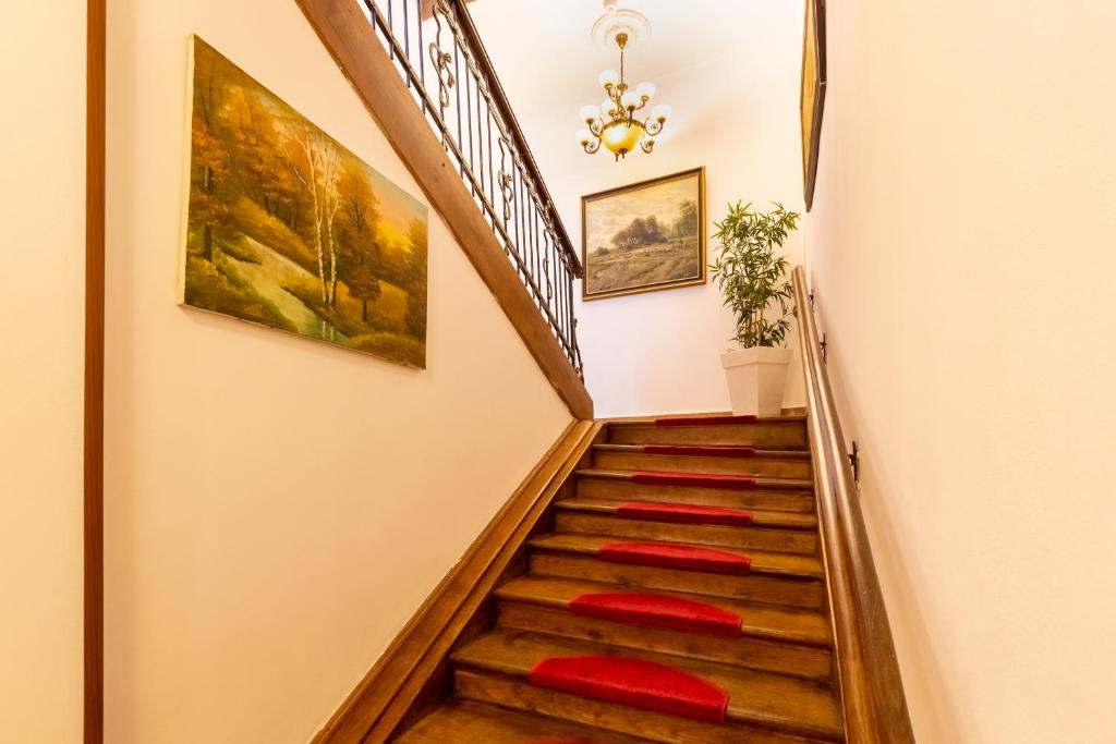 Hotel Bulevard Sighisoara photo
