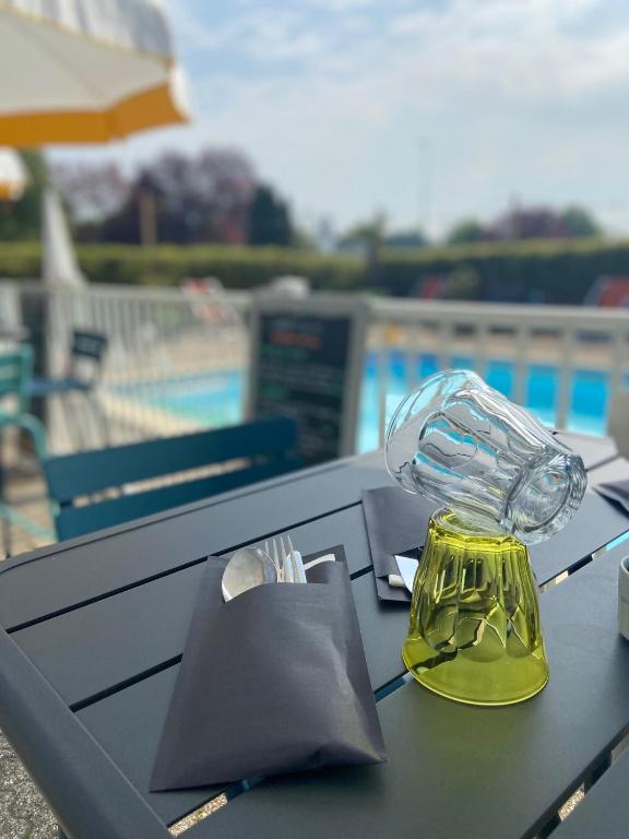 スイミングプール