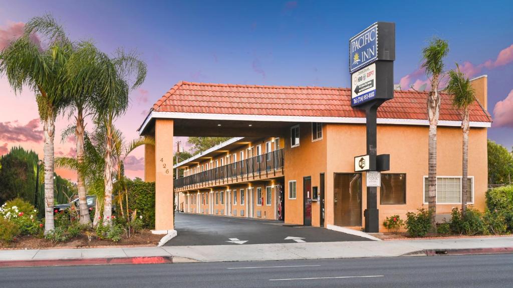 Pacific Inn Anaheim photo