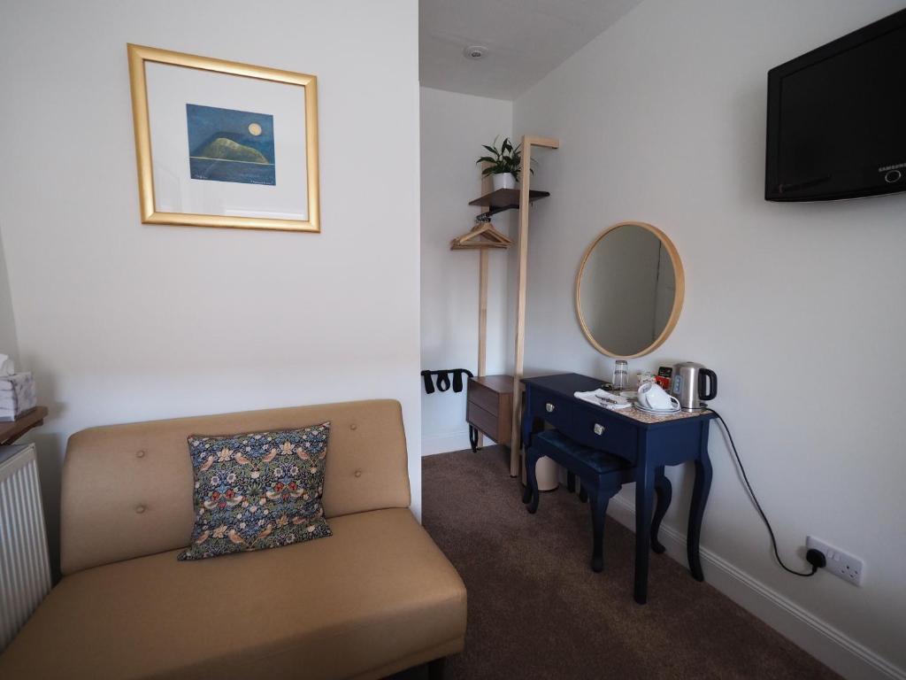 Cowrie Guest House photo