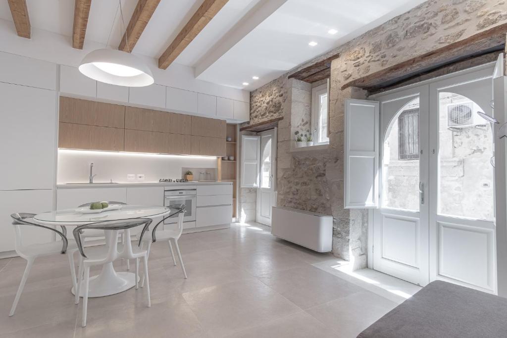 Casa Zummo Ortigia Luxury Apartment - 1