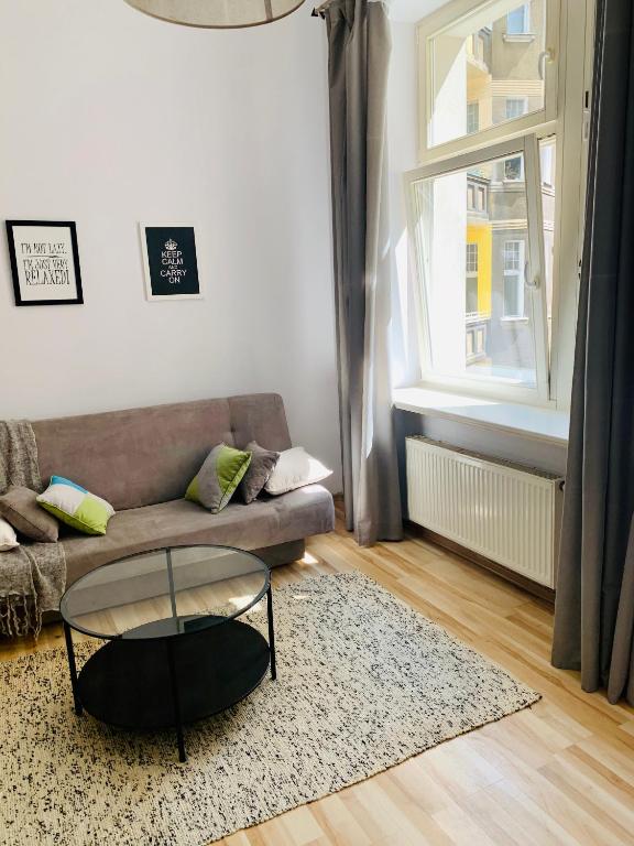 Happy Apartments photo