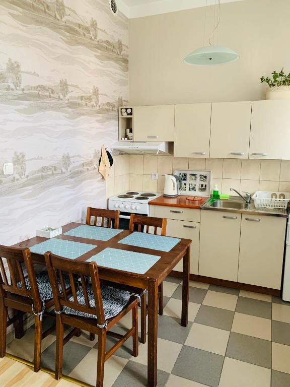 Happy Apartments photo