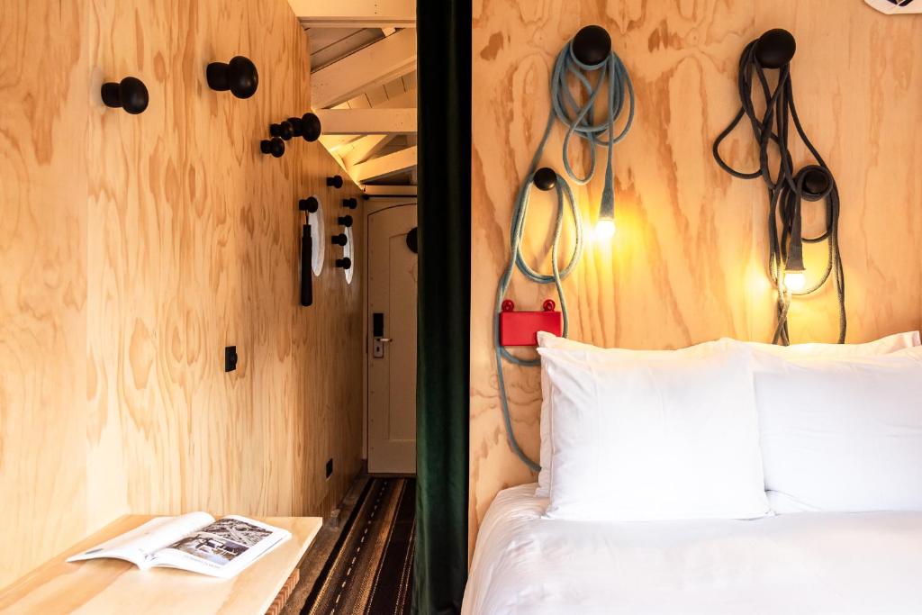 SWEETS - Omvalbrug, Amsterdam