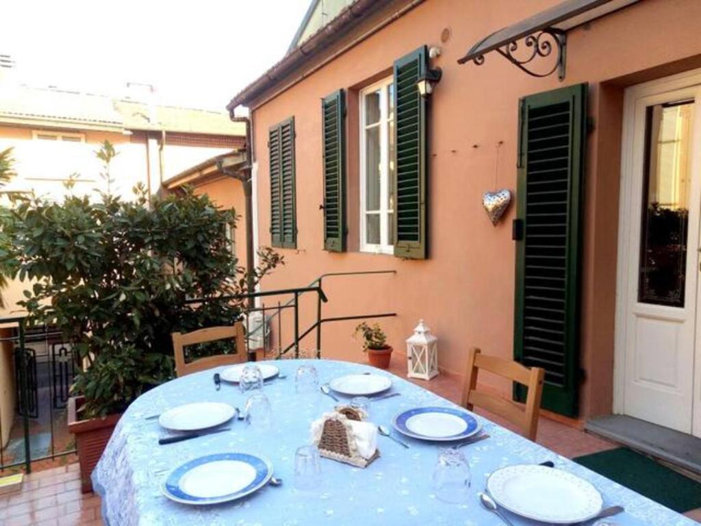 LA CASINA DEL NONNO GINO, TRANQUILLO CON TERRAZZA ESClUSIVA - 1