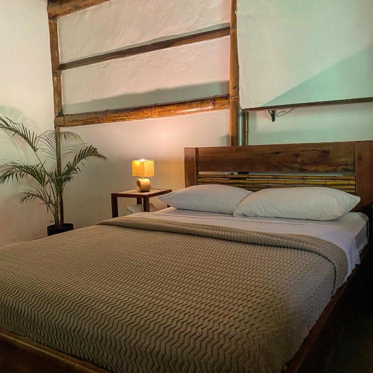 Cinnamon House photo