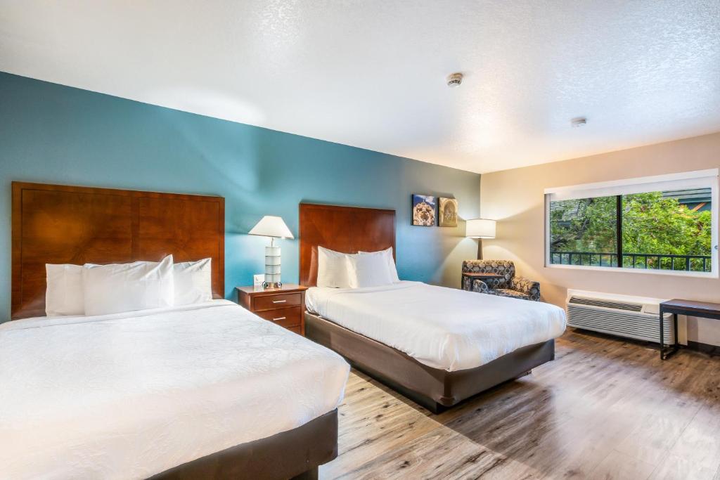 Americas Best Value Inn & Suites Ontario Photo 21