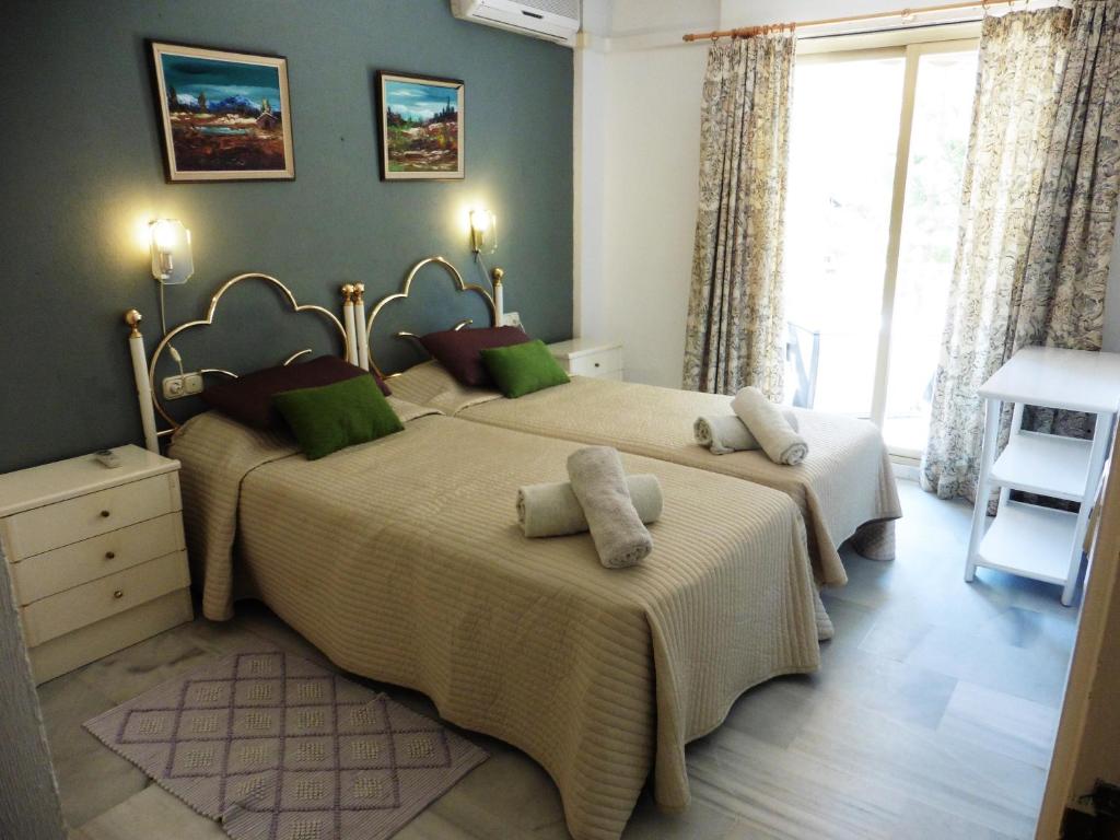 Dona Sofia Apartment - 4