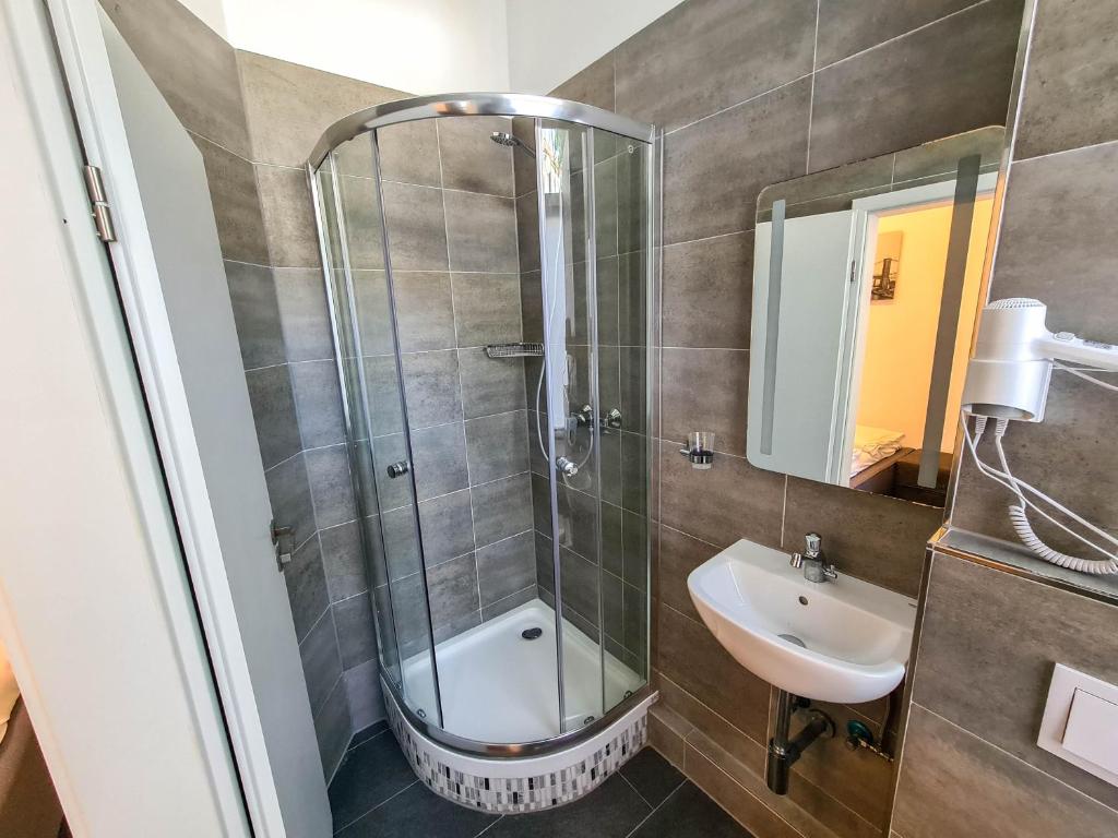 Homesuites Apartments photo