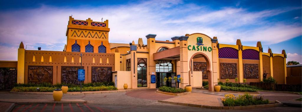 Emerald Resort and Casino photo