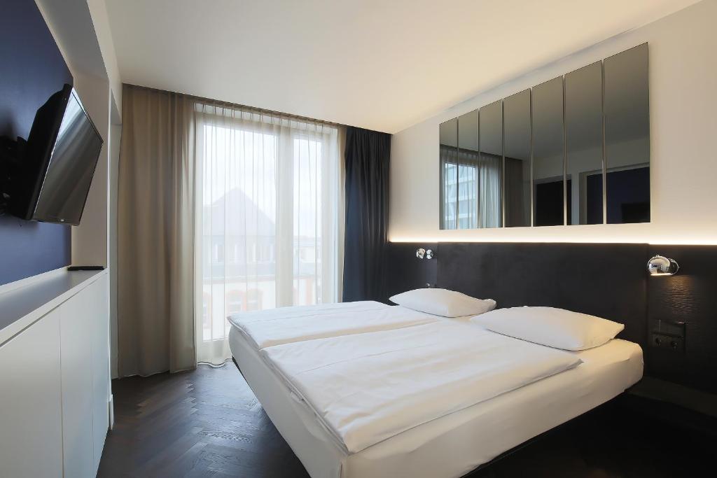 Hotel AMANO Grand Central — Hotel rooms in Berlin, Berlin