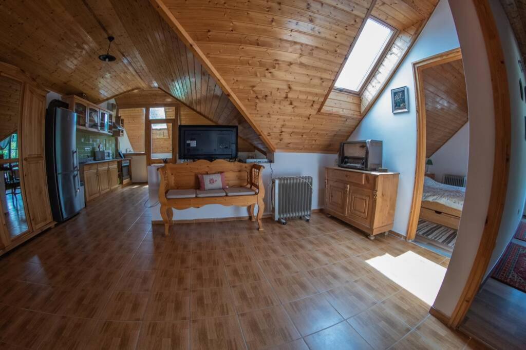 Borissza Vendeghaz (Ostoros Guesthouse) photo