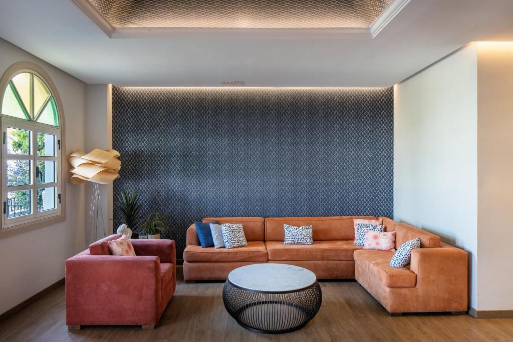 フロント・ロビー