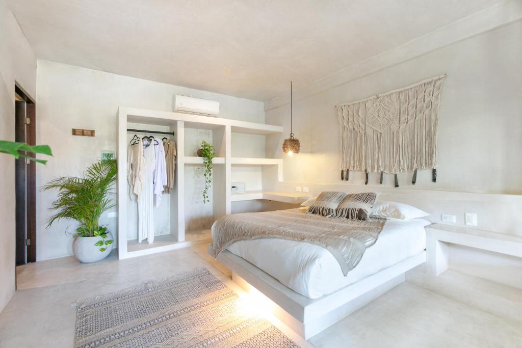 Guestroom, Tulum Townhouse by Amansala in Tulum