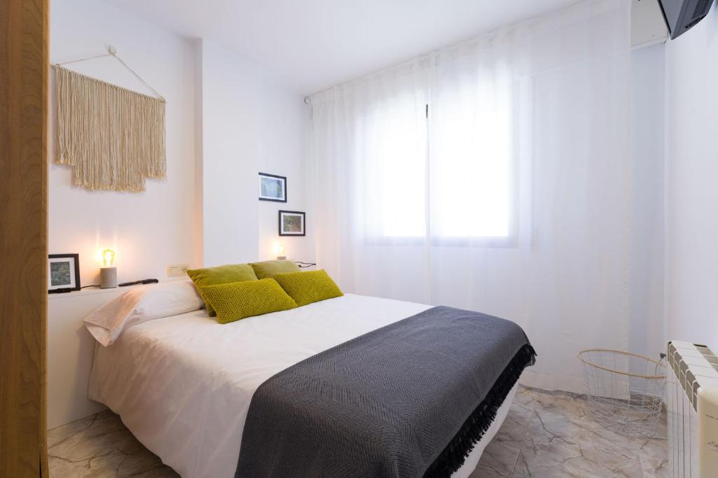 Apartamentos Luisa — Hotel in Arzua
