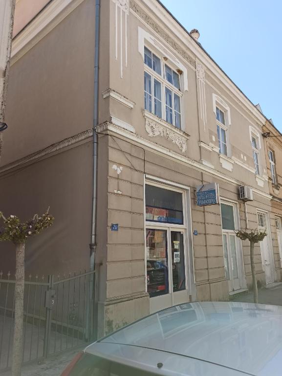 Centar - 1